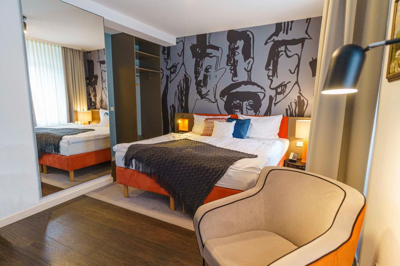 Tante Alma'S Bonner Hotel Extérieur photo